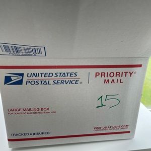 Women’s Mystery Box 15 One Item Lululemon